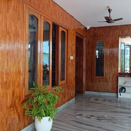Ritu Homestay Thiruvananthapuram Exterior photo