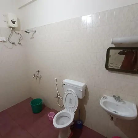 Ritu Homestay Thiruvananthapuram Exterior photo